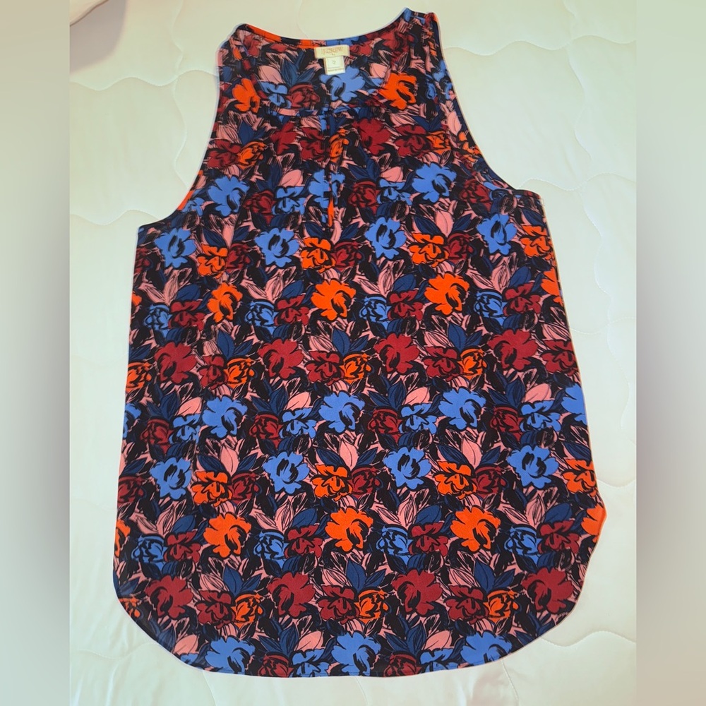 J. Crew Factory Dark Multi Color Floral Tank Top Keyhole Neckline Size 2 NWOT